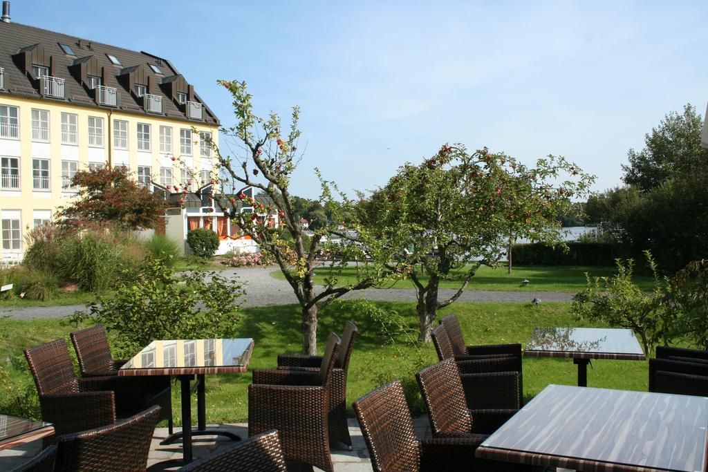 Seehotel Zeuthen Exterior foto