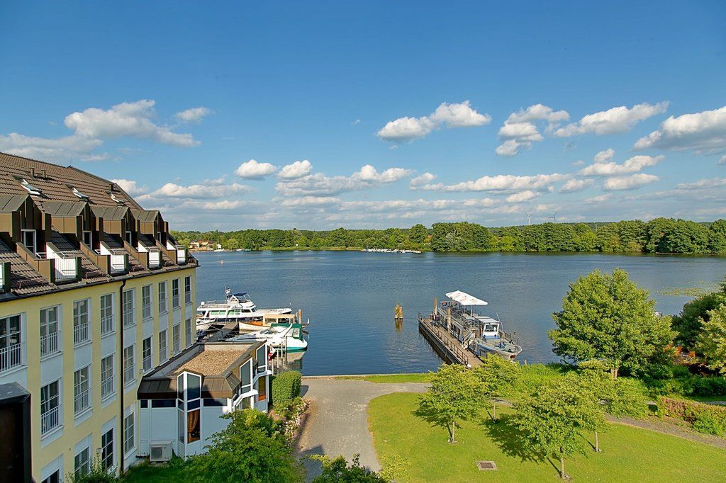 Seehotel Zeuthen Exterior foto