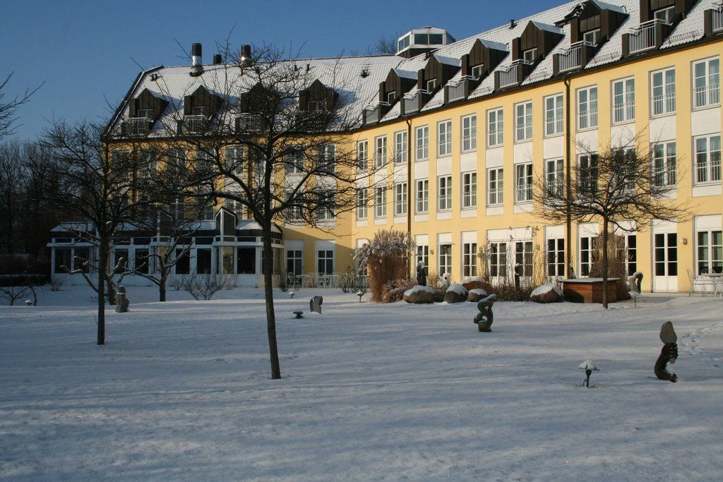 Seehotel Zeuthen Exterior foto